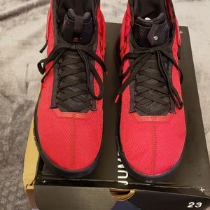 Used Mens Jordan Proto-Max 720 Size 14